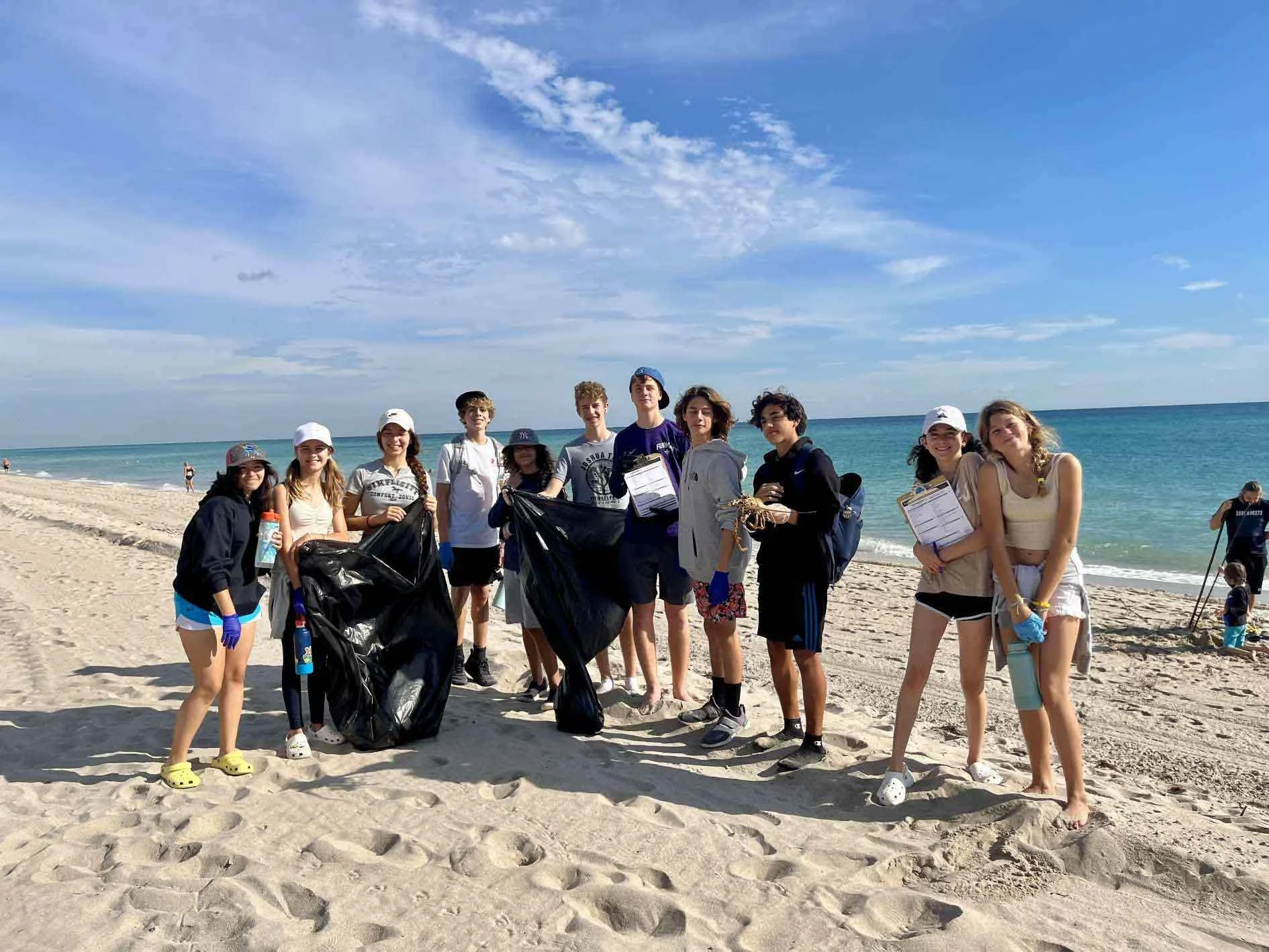 NJHS - Beach clean up